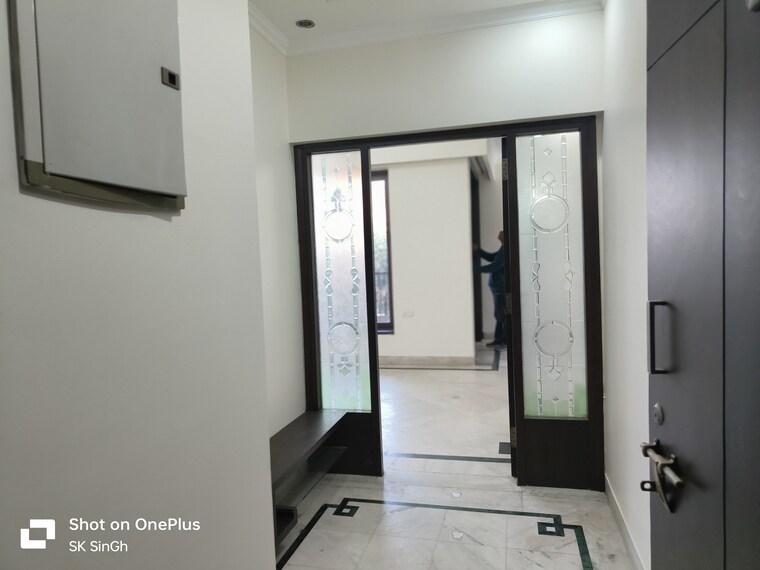 Other, sector 18a dwarka 4 Bedroom 2200 Sq.Ft. Apartment In Sector 18a Dwarka Delhi 9604602