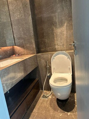 Furnished Amenities in 4 BHK Apartment at Lodha Trump Tower, Worli – for Rent