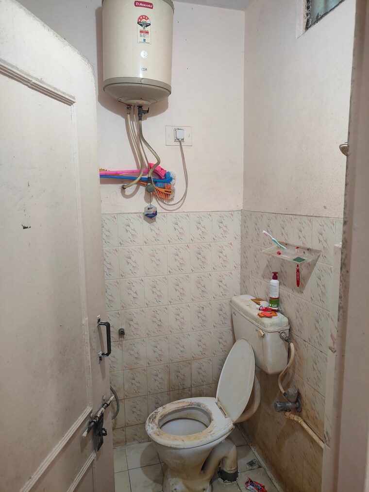 Bathroom, murugesh palya 1 Bedroom 500 Sq.Ft. Builder Floor In Murugesh Palya Bangalore 9604621