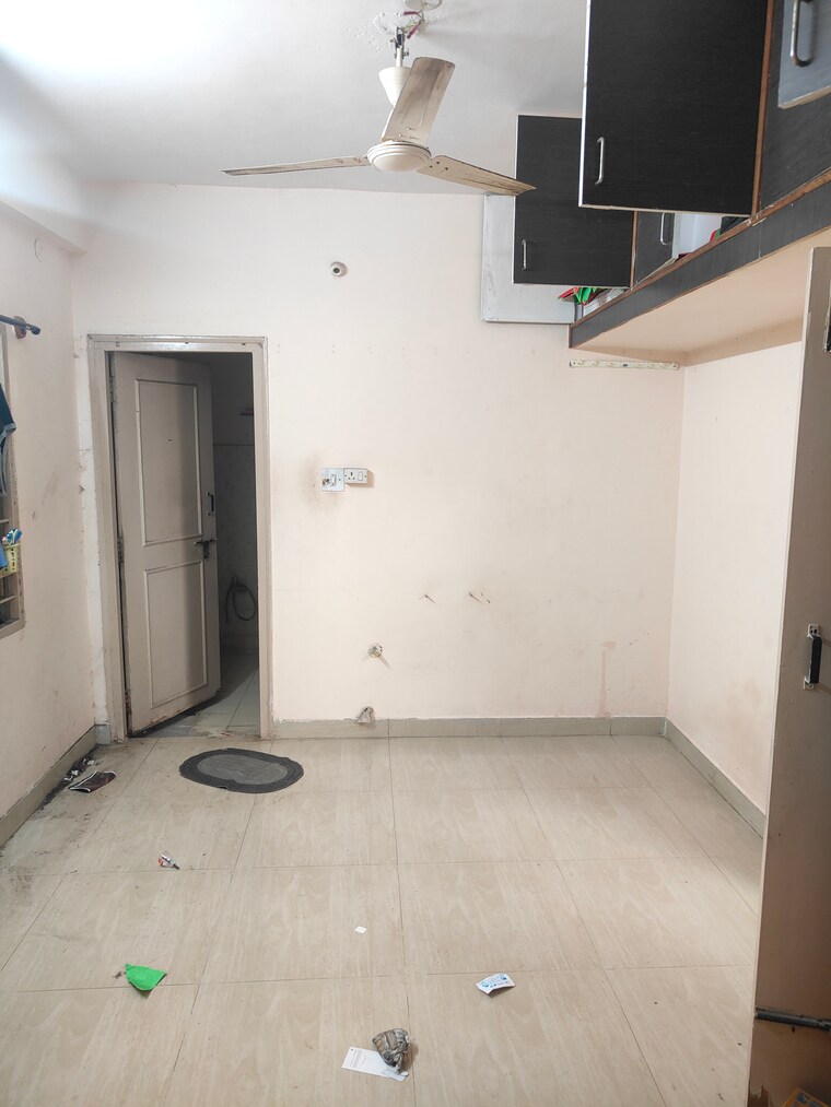 Room, murugesh palya 1 Bedroom 500 Sq.Ft. Builder Floor In Murugesh Palya Bangalore 9604621