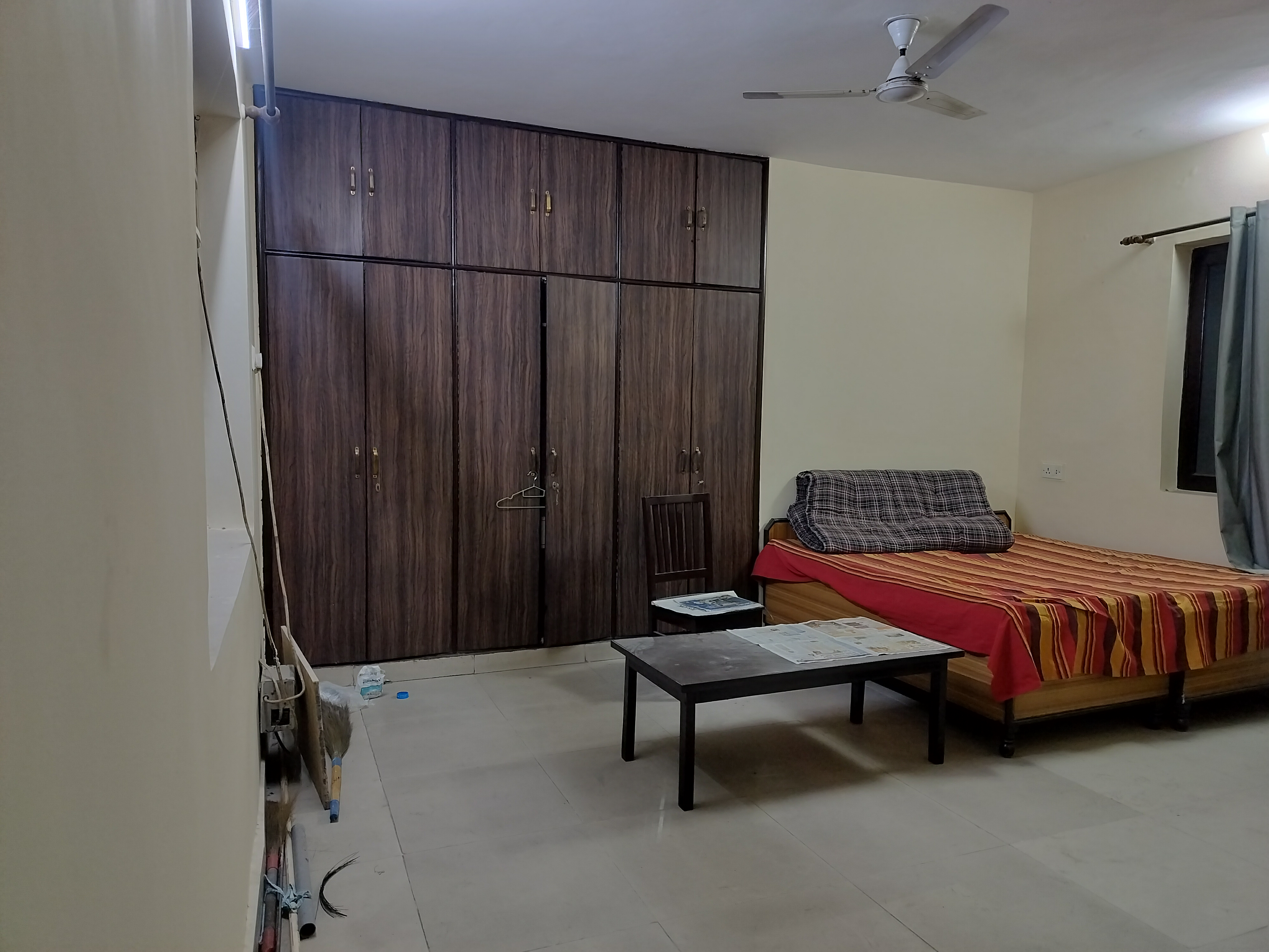 1 RkApartment For Rent in Sarita Vihar Pocket-J RWA