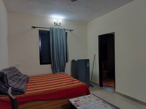 Bedroom in 1 RK Apartment at Sarita Vihar Pocket-J RWA, Sarita Vihar – for Rent