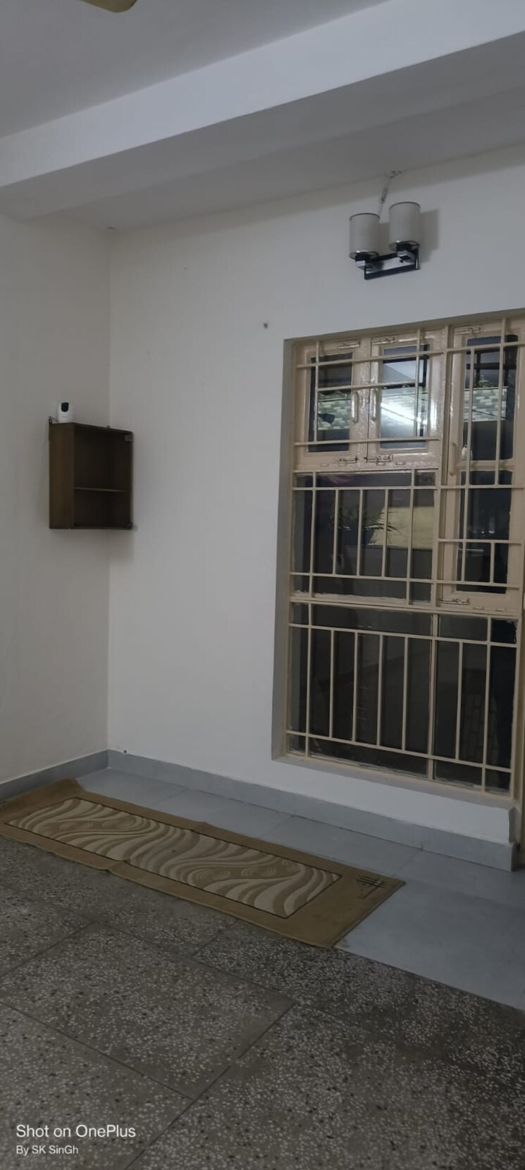 Room, dwarka sector 18b 2 Bedroom 1320 Sq.Ft. Apartment In Dwarka Sector 18b Delhi 9604626
