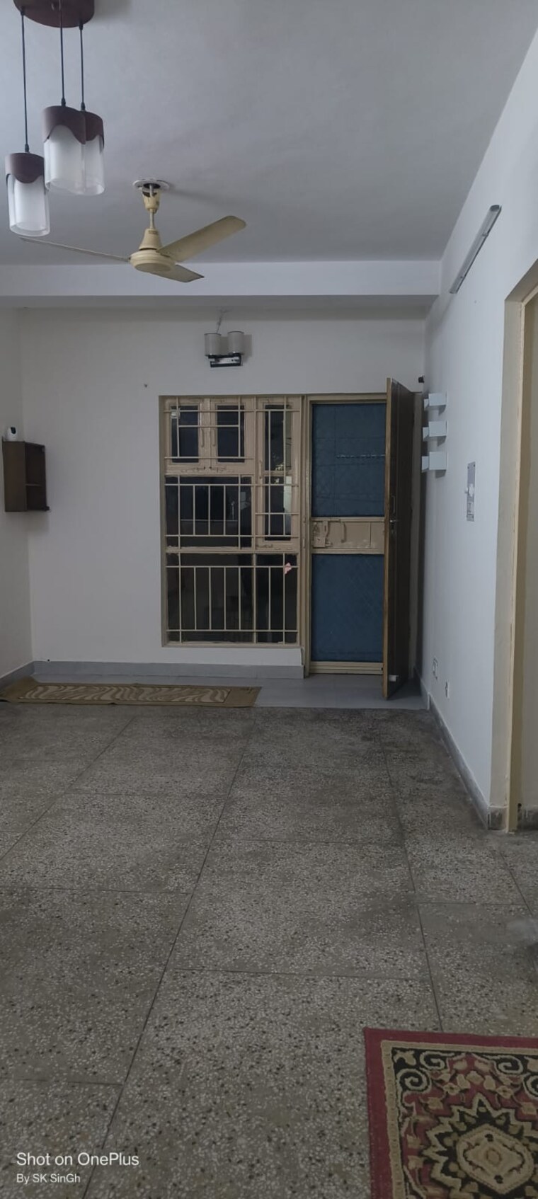 Room, dwarka sector 18b 2 Bedroom 1320 Sq.Ft. Apartment In Dwarka Sector 18b Delhi 9604626