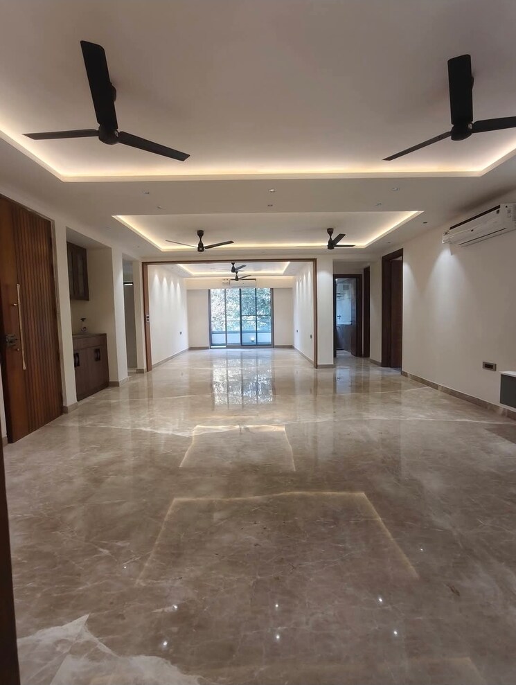 Room, signature-global-sarvam 3 Bedroom 1800 Sq.Ft. Apartment In Sector 37d Gurgaon 9604694