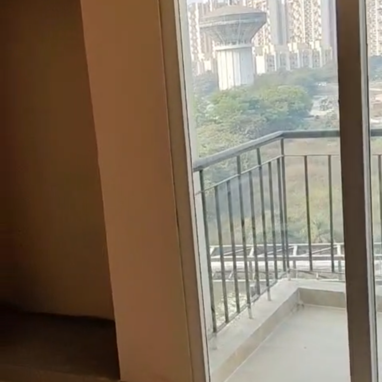 Balcony, amrapali-dream-valley 1 Bedroom 585 Sq.Ft. Apartment In Amrapali Dream Valley Greater Noida 9604665