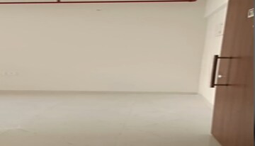 Room in 1 BHK Apartment at Runwal Gardens, Dombivli East – for Rent