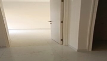 Room in 1 BHK Apartment at Runwal Gardens, Dombivli East – for Rent