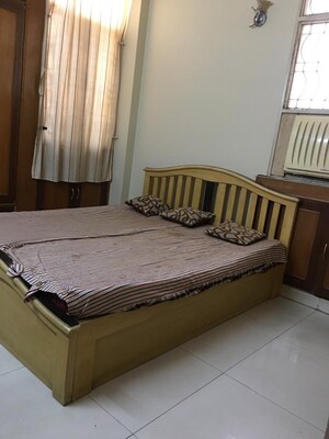 Master Bedroom in 2 BHK Apartment at Sector 23 Dwarka – for Rent