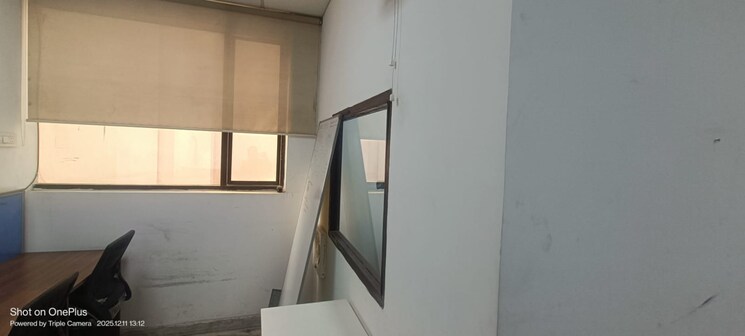 Team Area, sector 63 Commercial Office Space 500 Sq.Ft. In Sector 63 Noida 9604762