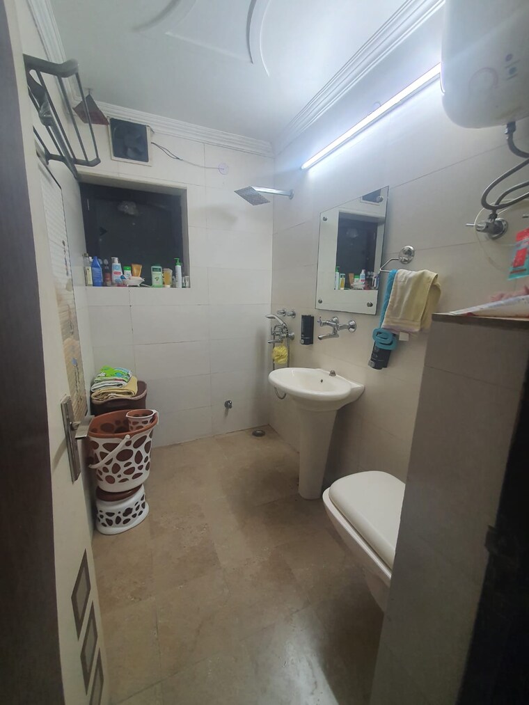 Attached Bathroom, sector 22 dwarka 3 Bedroom 1710 Sq.Ft. Apartment In Sector 22 Dwarka Delhi 9604774