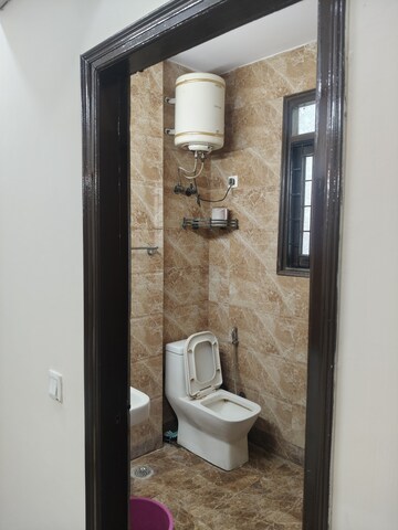 1 RK Builder Floor For Rent in Bhogal