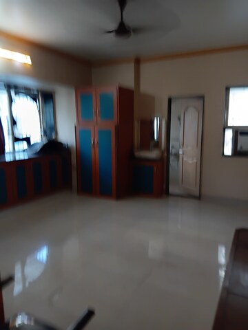 Furnished Amenities in 2 BHK Apartment at Datta Tower, Parel – for Sale