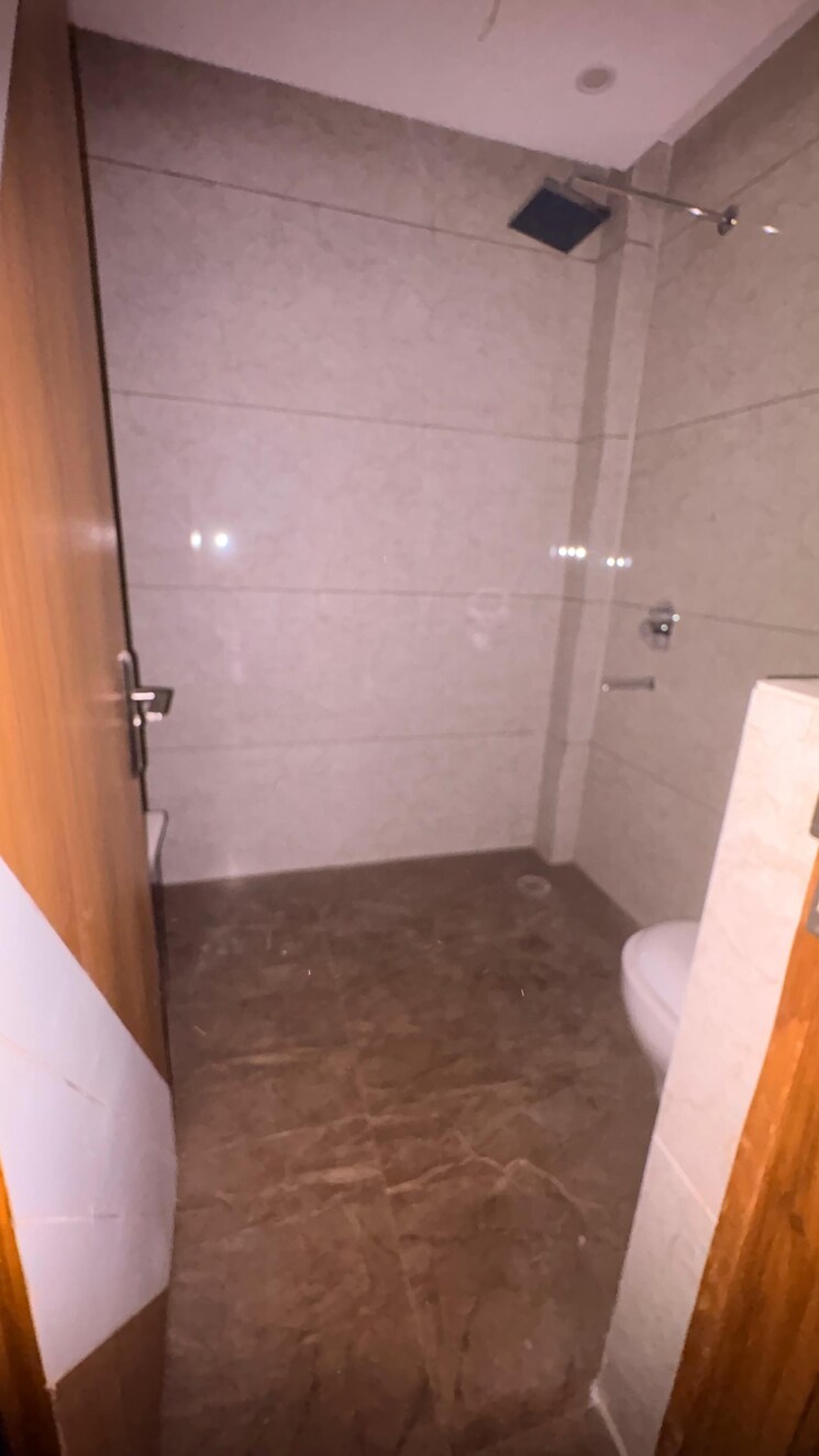 Bathroom, rps-palm-drive 3 Bedroom 1200 Sq.Ft. Builder Floor In Sector 88 Faridabad 9604819