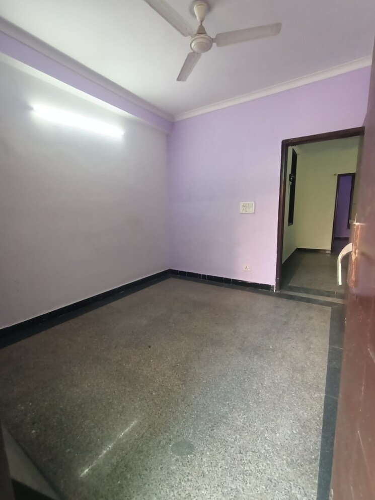 Room, saket 1 Bedroom 450 Sq.Ft. Builder Floor In Saket Delhi 9604839