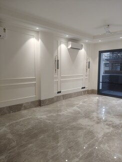 3 BHK Builder Floor For Sale in Lajpat Nagar III