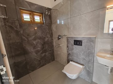 Bathroom in 4 BHK Independent House at Peroorkada – for Sale