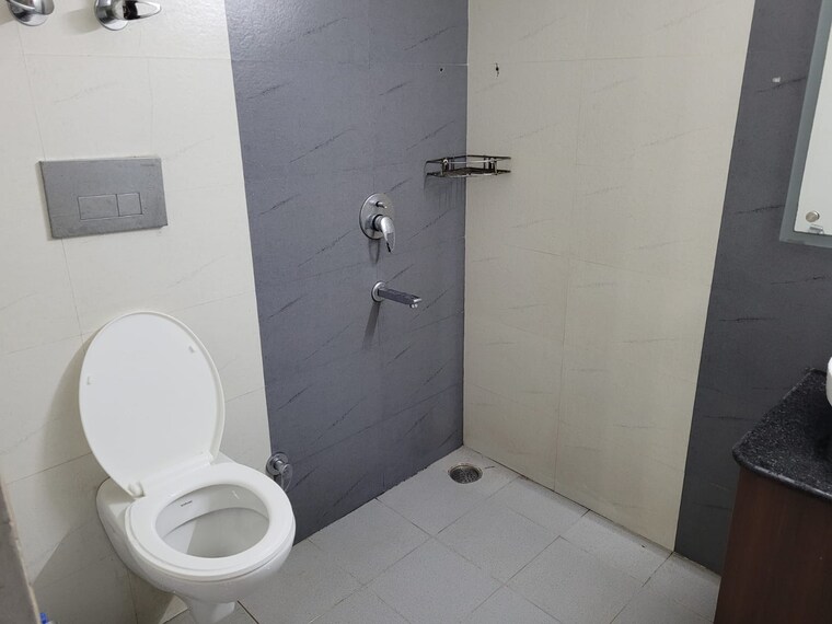 Attached Bathroom, sector 12 dwarka 4 Bedroom 2000 Sq.Ft. Apartment In Sector 12 Dwarka Delhi 9604835