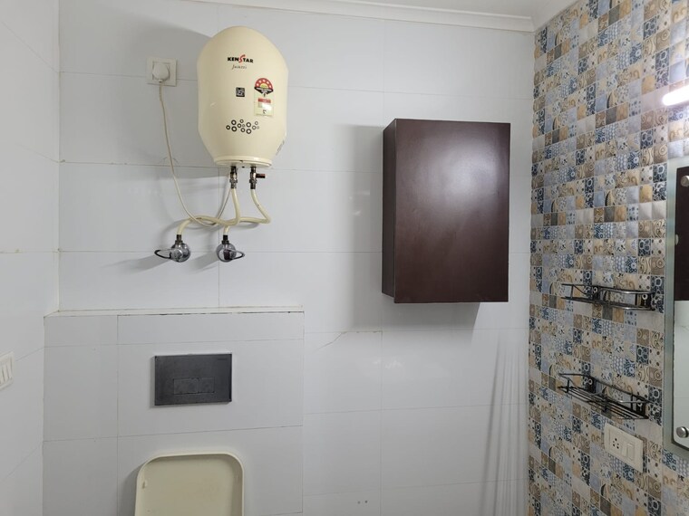 undefined, sector 12 dwarka 4 Bedroom 2000 Sq.Ft. Apartment In Sector 12 Dwarka Delhi 9604835