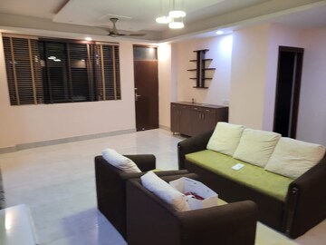 Living Room in 4 BHK Apartment at Sector 12 Dwarka – for Rent