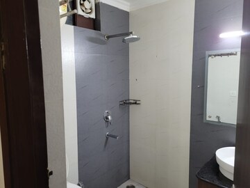 Bathroom in 4 BHK Apartment at Sector 12 Dwarka – for Rent
