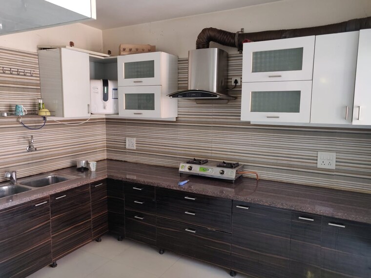 Kitchen, sector 12 dwarka 4 Bedroom 2000 Sq.Ft. Apartment In Sector 12 Dwarka Delhi 9604835