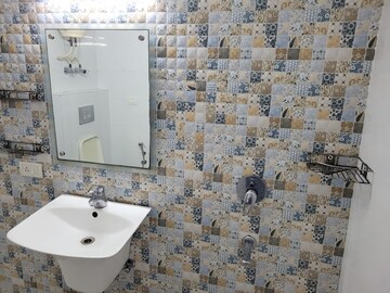 Bathroom in 4 BHK Apartment at Sector 12 Dwarka – for Rent