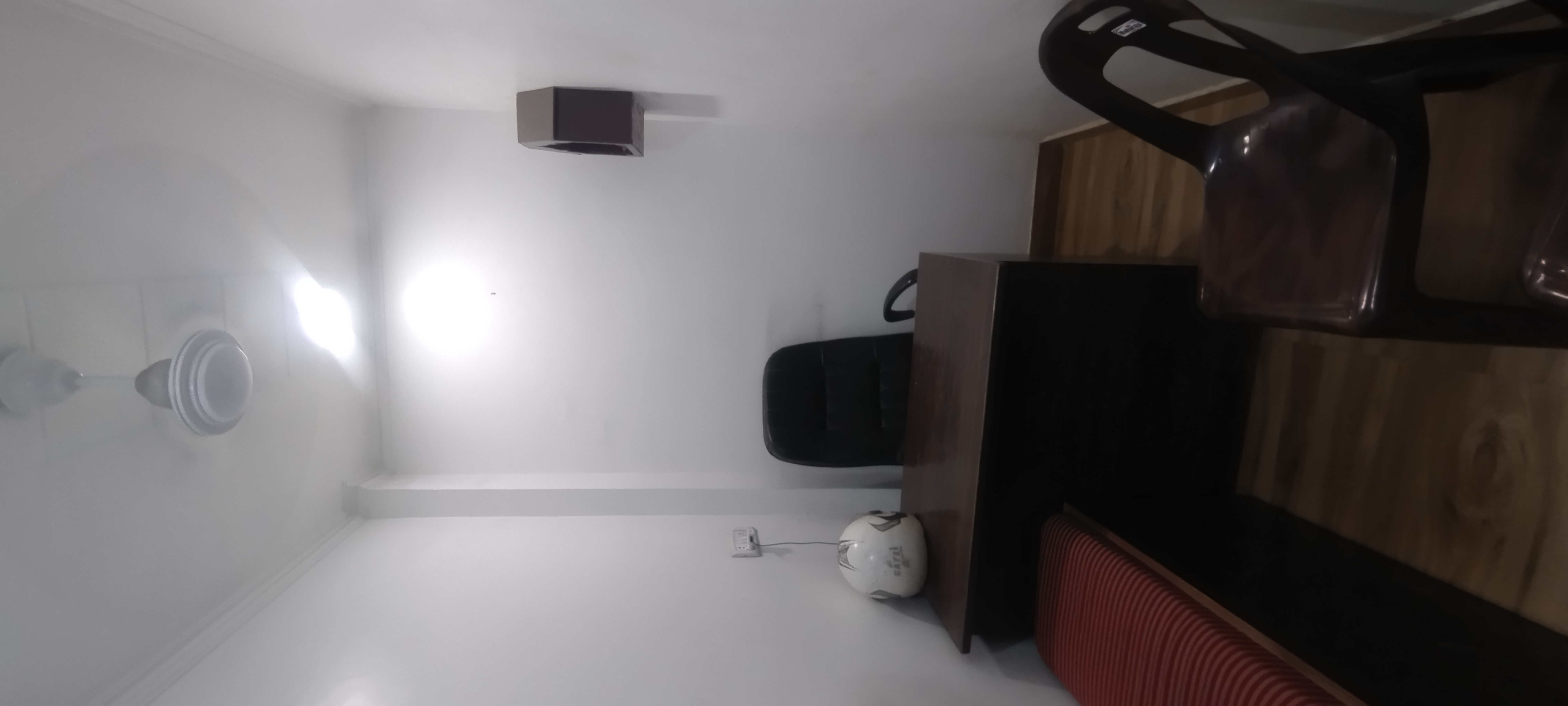 Retail Shop For Sale in Malviya Nagar