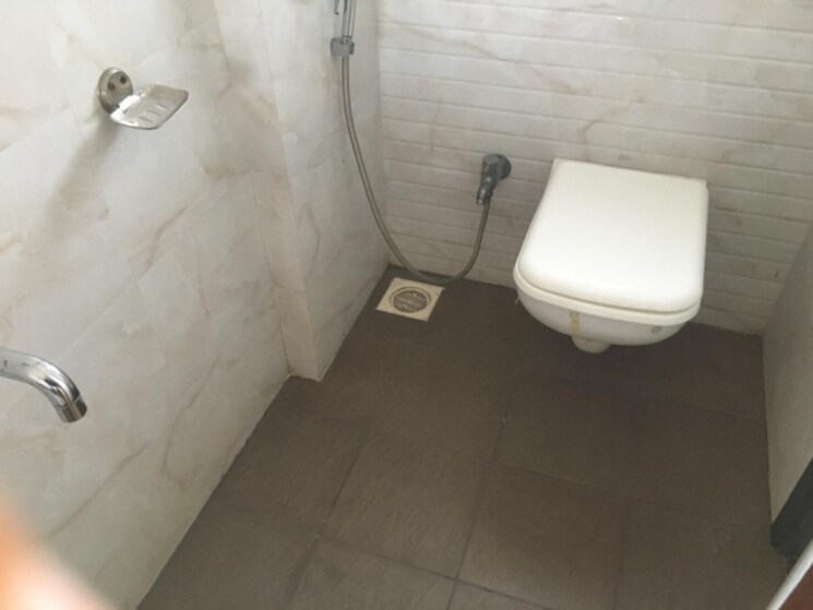 Bathroom, gp-solitaire 3 Bedroom 1500 Sq.Ft. Apartment In Santacruz East Mumbai 9604767
