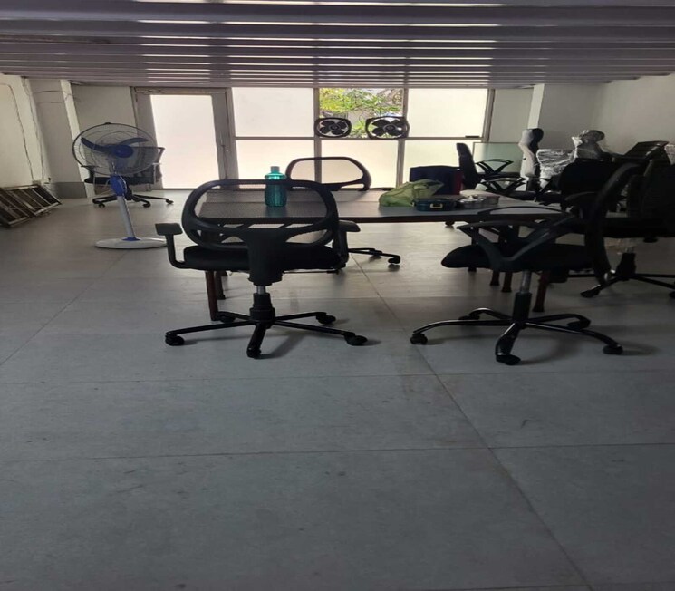 Gym, wadala west Commercial Shop 750 Sq.Ft. In Wadala West Mumbai 9604860