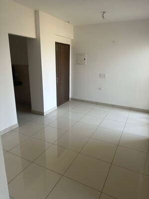 Room in 3 BHK Apartment at ABA Coco County, Sector 10 Greater Noida – for Rent