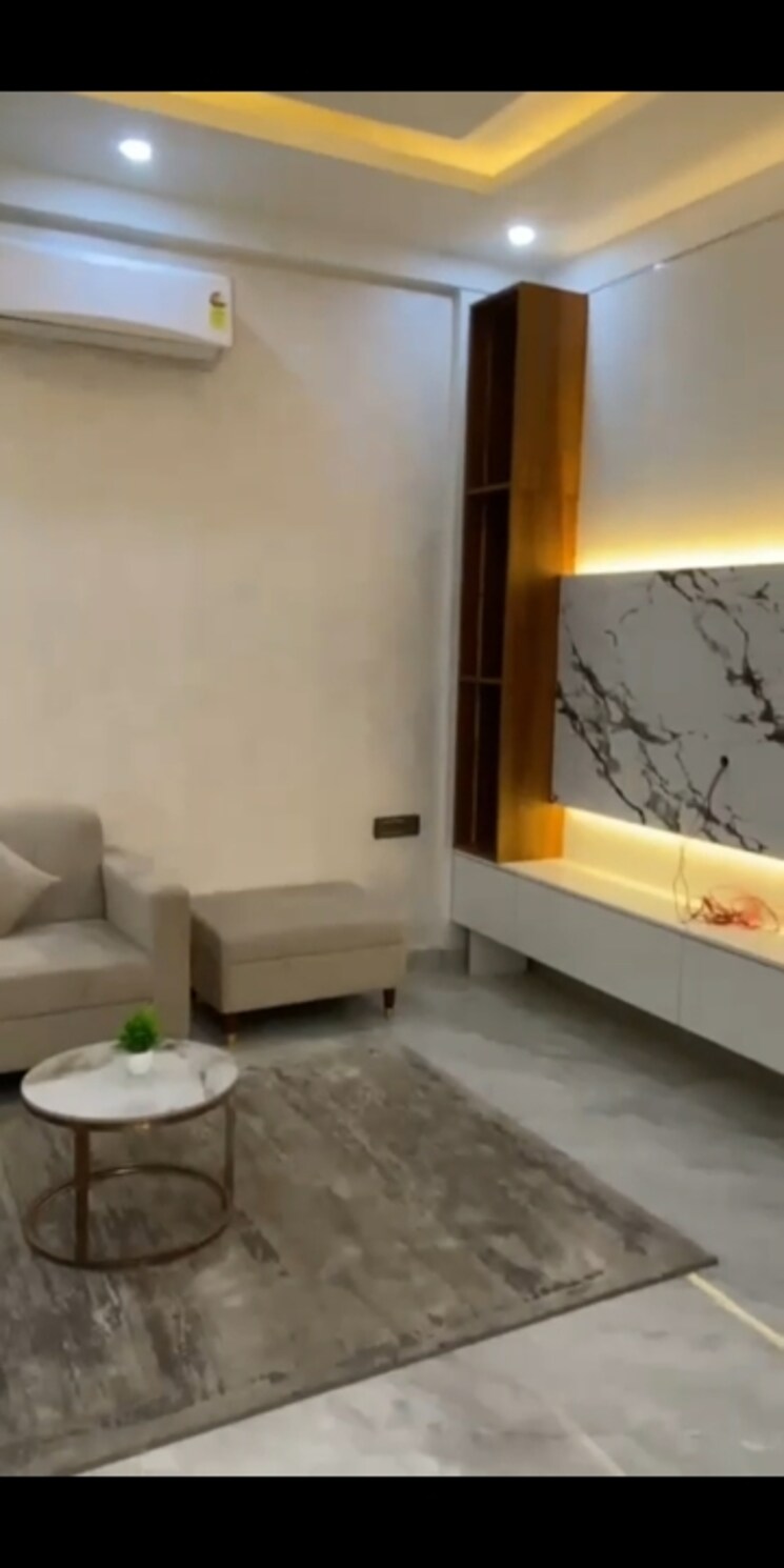 Living Room, laxmi-villa 6 Bedroom 180 Sq.Yd. Villa In Raj Nagar Extension Ghaziabad 9605164