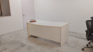 Room in  Office Space in IT/SEZ at Sector 63 – for Rent