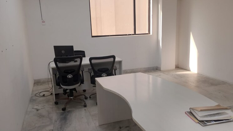 Team Area, sector 63 Commercial Office Space in IT/SEZ 450 Sq.Ft. In Sector 63 Noida 9604858
