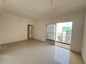 Room in 3 BHK Apartment at Godrej Boulevard, Manjari – for Rent