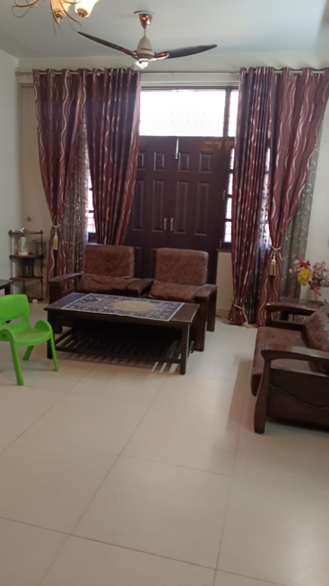 3 BHK + Pooja Room 1800 Sq.Ft. Builder Floor in SS The Lilac