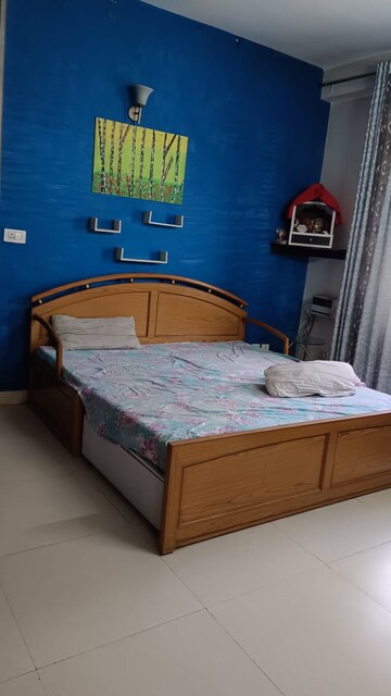 Bedroom in 3 BHK Builder Floor at SS The Lilac, Sector 49 – for Rent