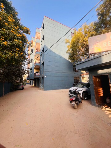 2 BHK Builder Floor – Exterior View View at Sector 39 - for Rent