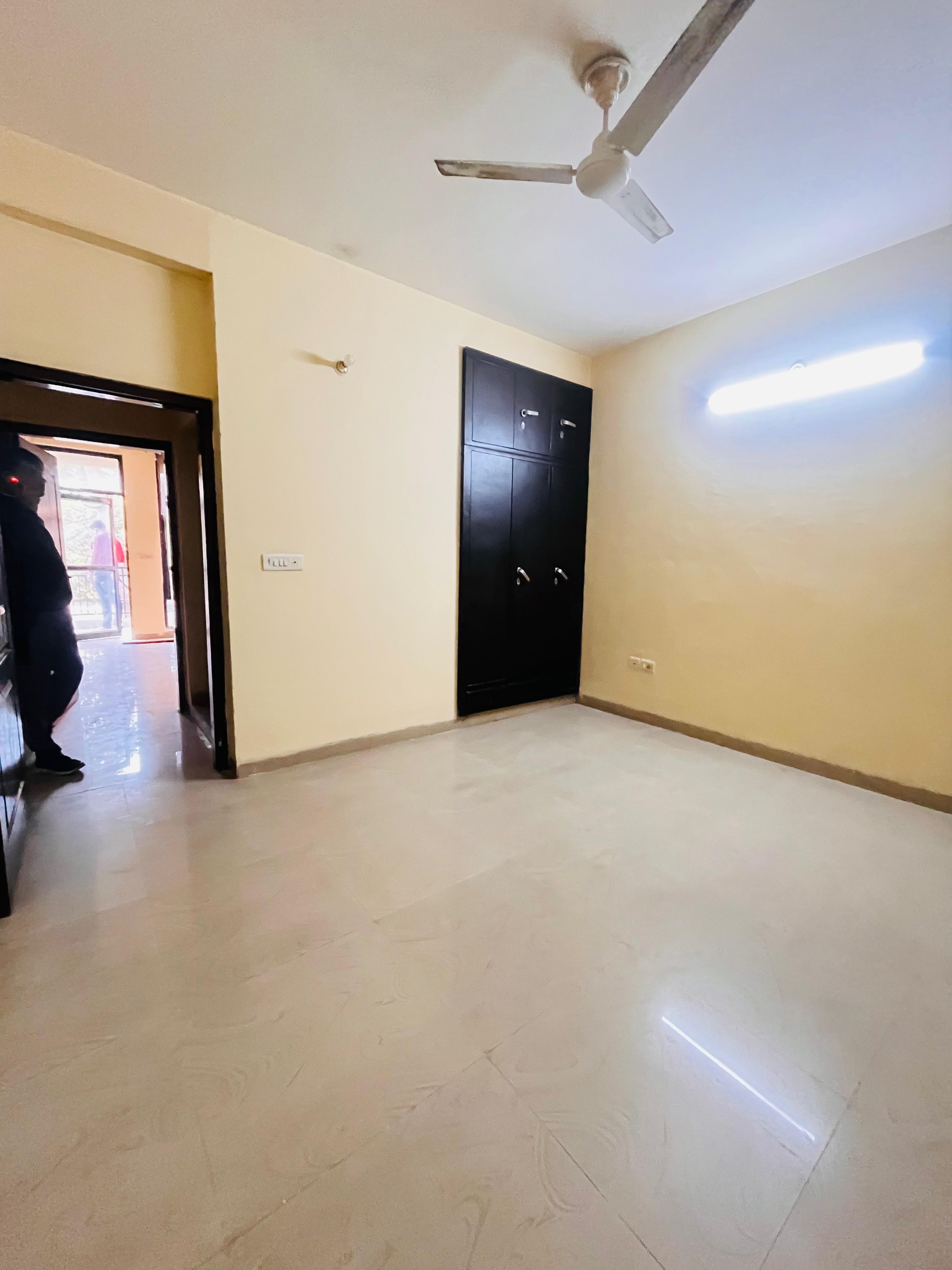 2 BHK Builder Floor For Rent in Ambay Residency Sector 39