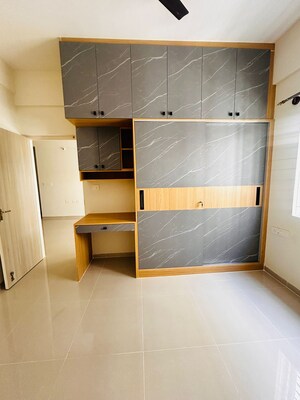 Room in 3 BHK Apartment at DS MAX Sahara, Hosa Road – for Rent