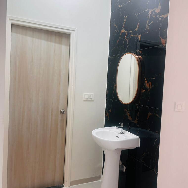 Bathroom, ds-max-sahara 3 Bedroom 2000 Sq.Ft. Apartment In Hosa Road Bangalore 9605060