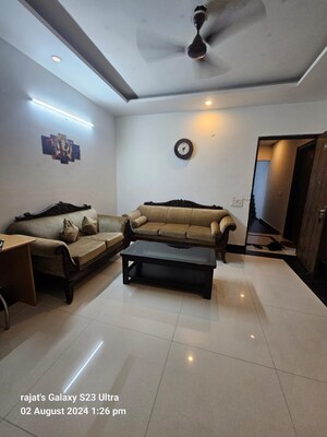 Living Room in 1 BHK Builder Floor at Sector 31 – for Rent