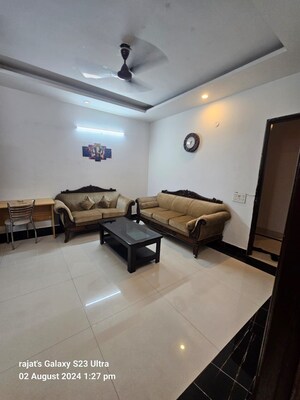 Living Room in 1 BHK Builder Floor at Sector 31 – for Rent