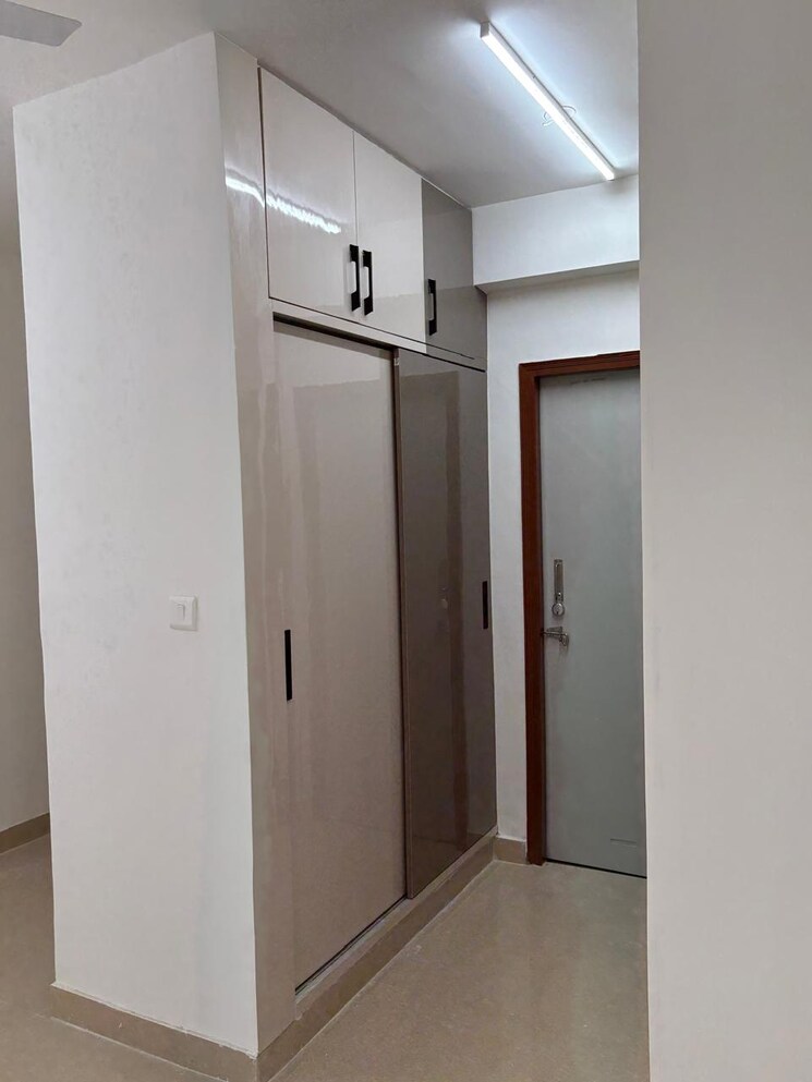 undefined, sector 6 dwarka 4 Bedroom 1800 Sq.Ft. Apartment In Sector 6 Dwarka Delhi 9605106