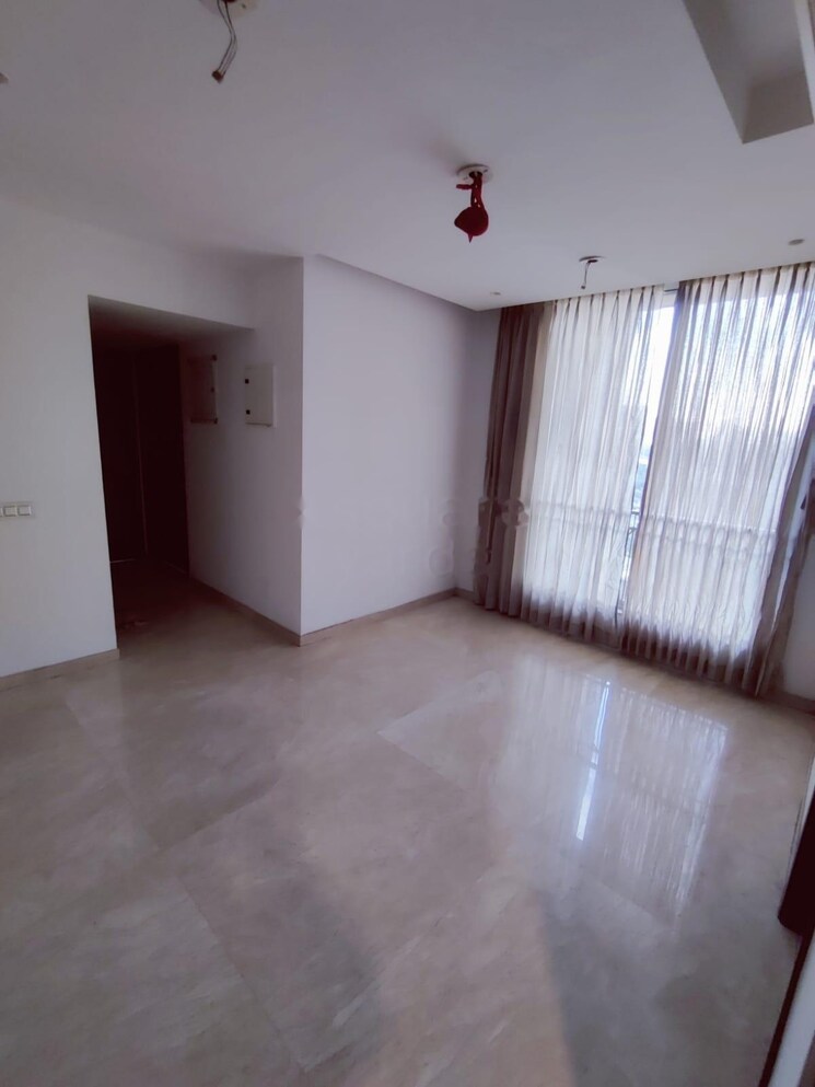 Room, one-hiranandani-park 2 Bedroom 559 Sq.Ft. Apartment In Ghodbunder Road Thane 9605101