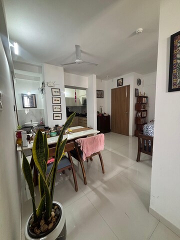 Master Bedroom in 2 BHK Apartment at Majestique Signature Towers, Balewadi – for Rent