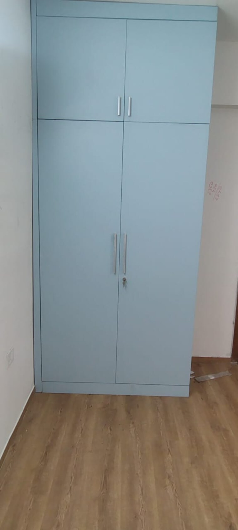 Bedroom, tulip-yellow 3 Bedroom 1704 Sq.Ft. Apartment In Sector 69 Gurgaon 9605179