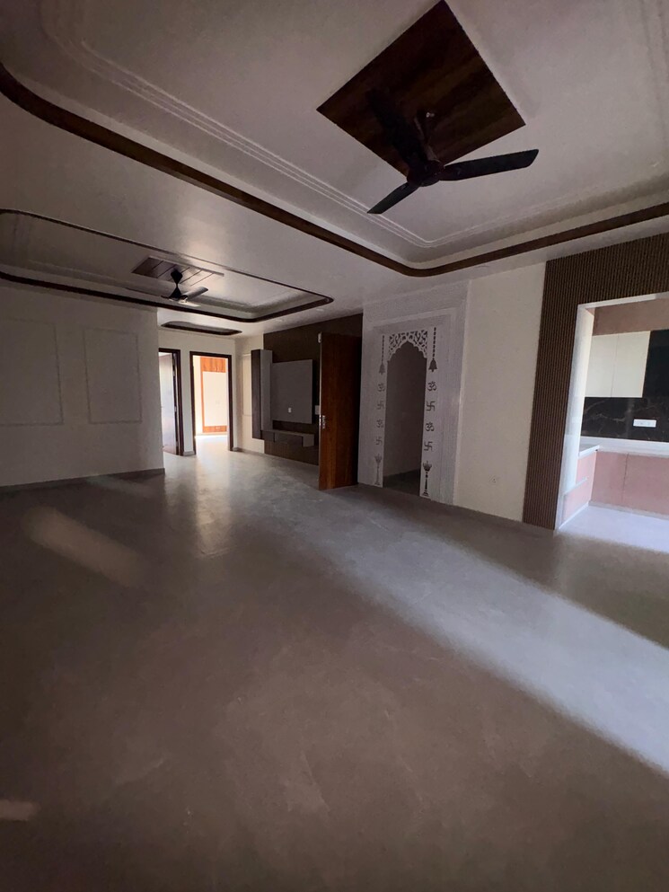 Room, bptp-district-3 3 Bedroom 1620 Sq.Ft. Builder Floor In Sector 85 Faridabad 9605219