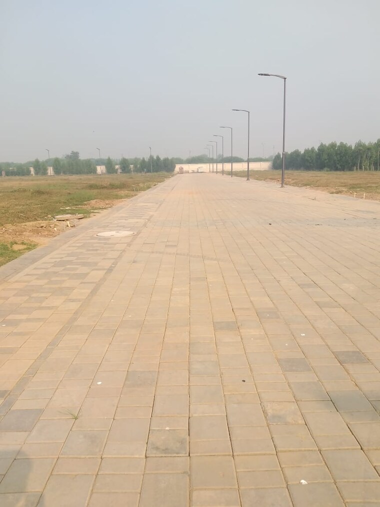 Exterior View, parklands  225 Sq.Yd. Plot In Sector 85 Faridabad 9605150