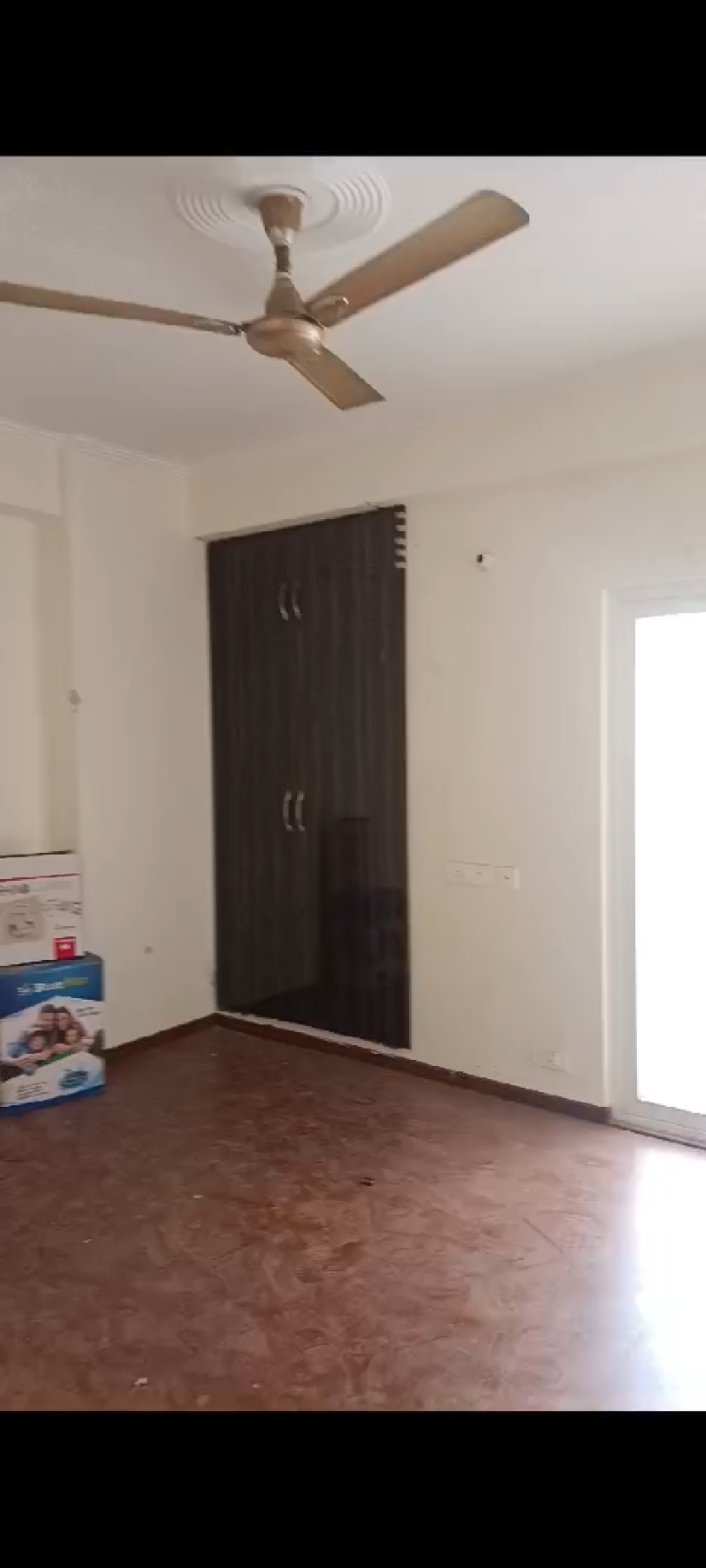 3 BHK 1400 Sq.Ft. Apartment in Amrapali Terrace Homes